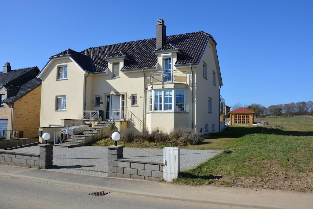 De Boerderij Frühstückspension Berdorf